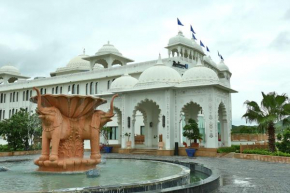 Radisson Blu Udaipur Palace Resort & Spa, Udaipur